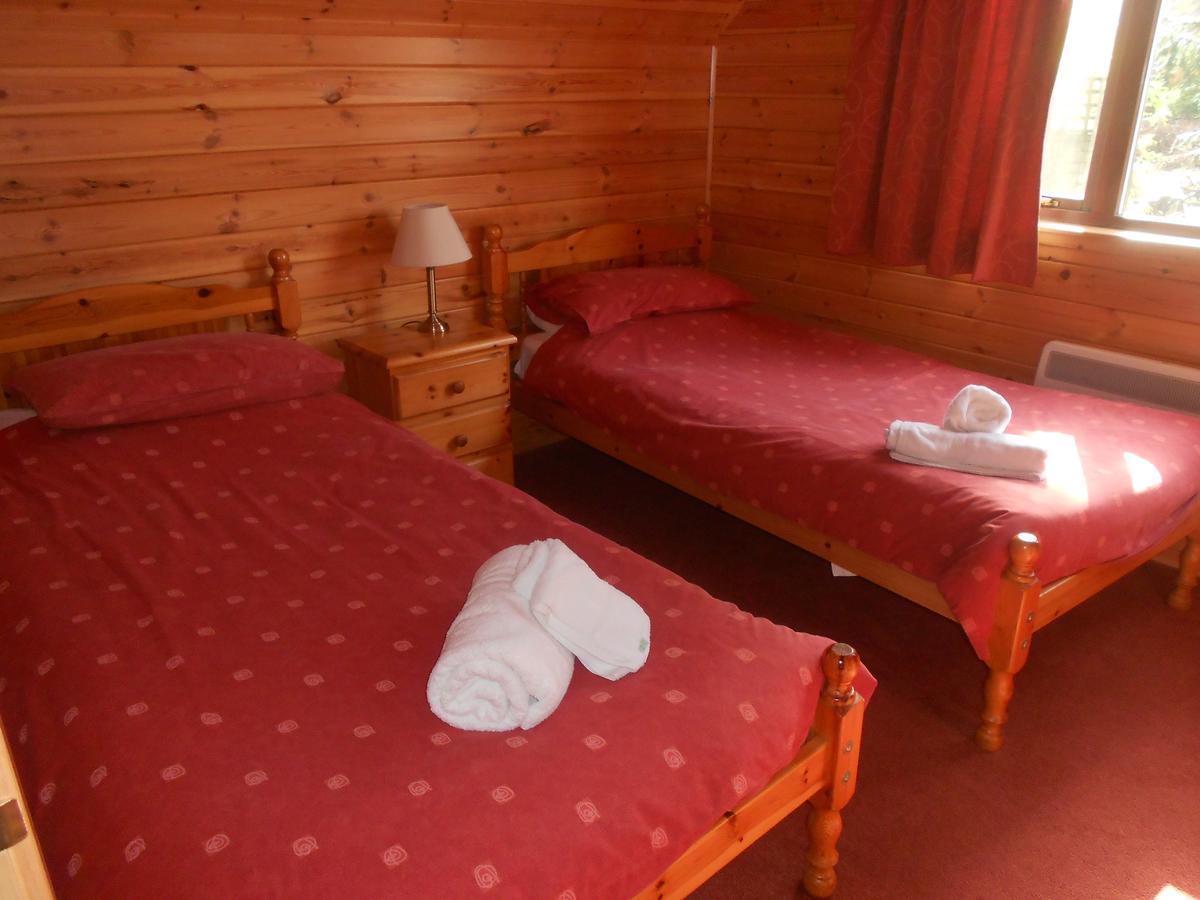 Huntingtower Lodges Perth Exterior photo
